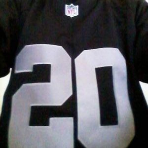 Meet your Posher, Julian